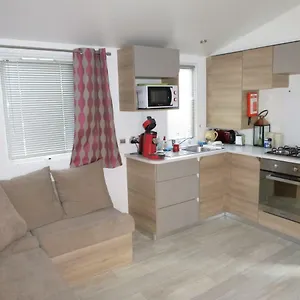 https://rives-de-condrieu.hotels-rhonealpes.com